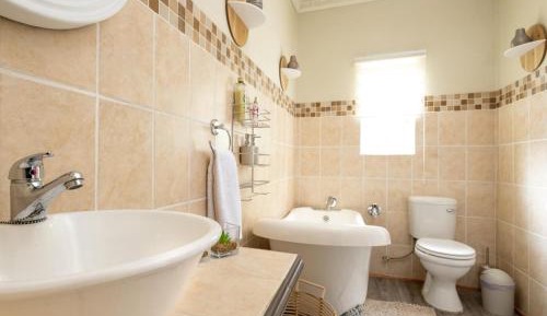 Double or Twin Room with Bathroom