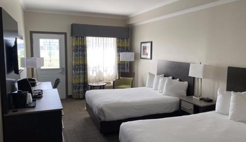 Double Room with Two Double Beds with Bath Tub