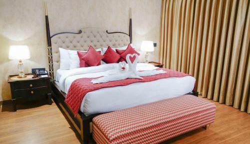 Executive Suite