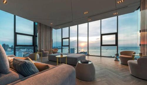 Two-Bedroom Apartment with Balcony
