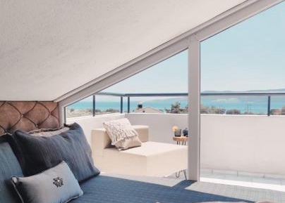 Villa with Sea View