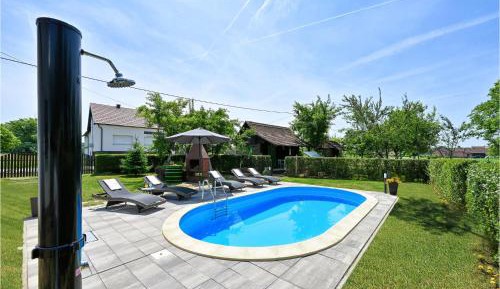 Two-Bedroom Holiday Home