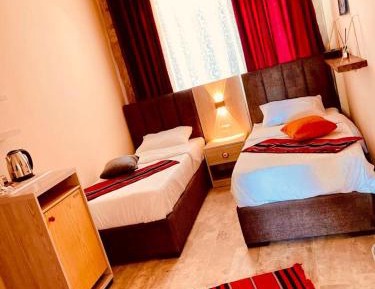 Twin Room with Private Bathroom