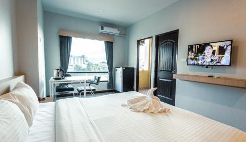 Standard King Room