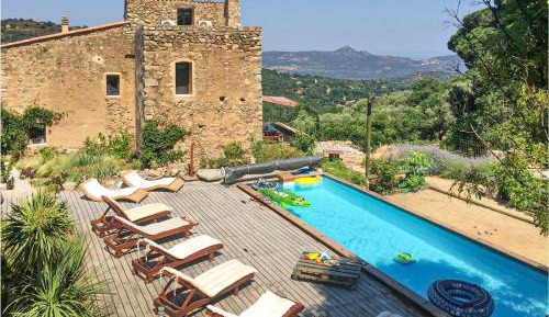 Four-Bedroom Holiday Home