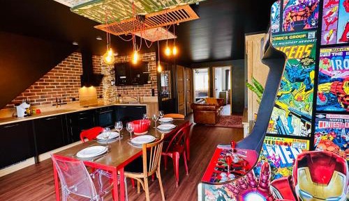 Apartment with Shower