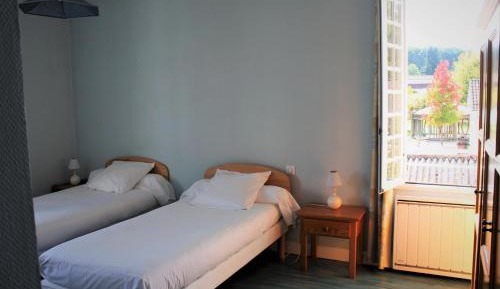 Twin Room with City View