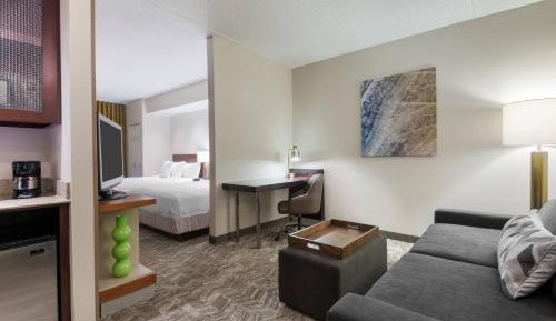Queen Suite with Two Queen Beds