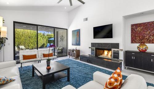 Two Bedroom Apartment 