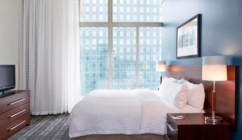 1 Bedroom 2 room Suite, 1 King or 1 Queen, Sofa bed