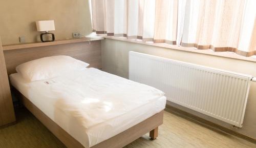 Single Room - Disability Access