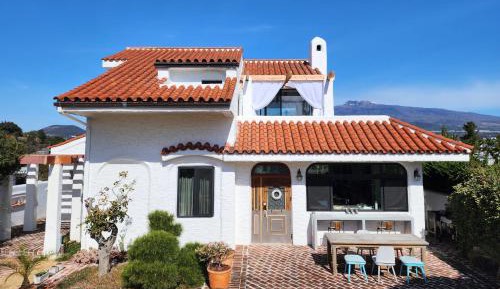 Villa with Sea View