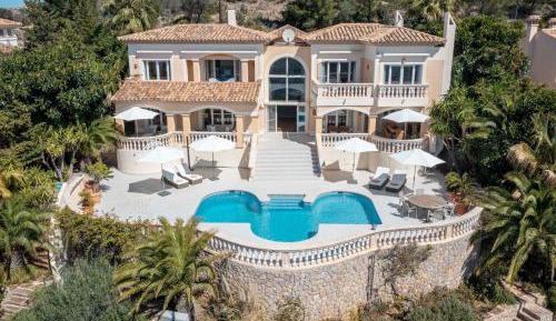 Villa with Sea View