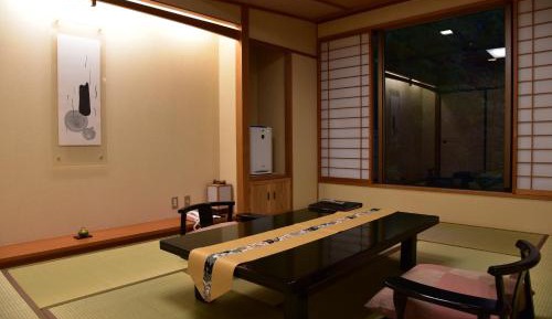 Superior Twin Room with Tatami Area - Non-Smoking