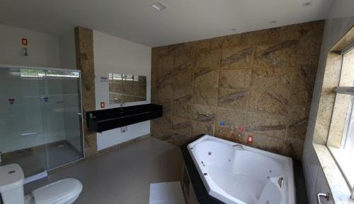 King Room with Spa Bath
