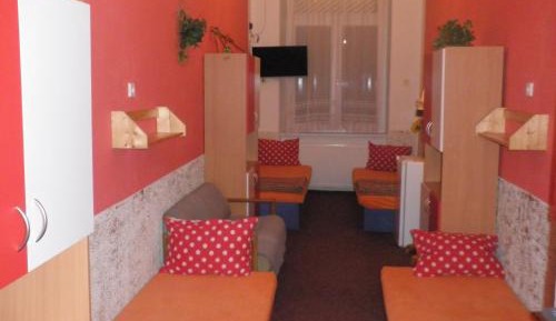 Economy Quadruple Room with Shared Bathroom