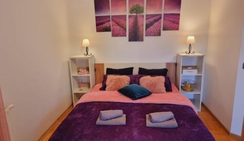 Economy Triple Room with Shared Bathroom