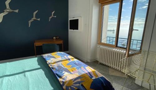 Queen Room with Sea View