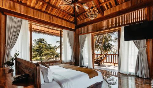 King Suite with Ocean View