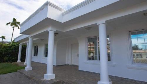Suite with Garden View