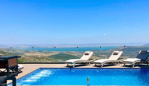 Villa with Sea View