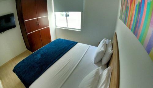Deluxe Queen Room