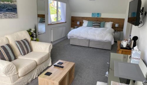 Suite with Garden View