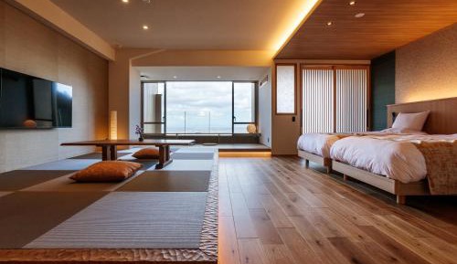 Suite with City View