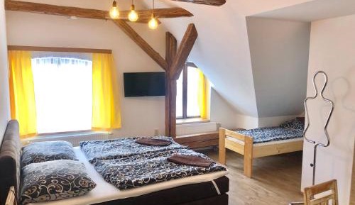 Comfort Triple Room