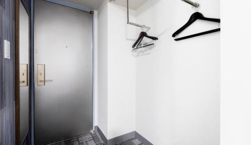 Standard Twin Room - Non-Smoking