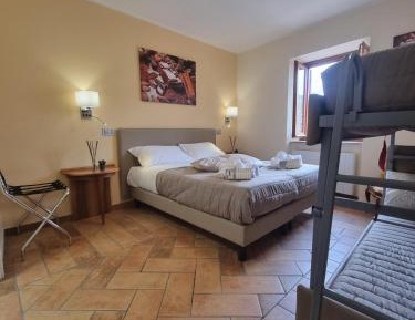 Quadruple Room with Private Bathroom