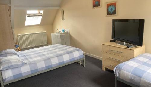 Twin Room with Shared Bathroom