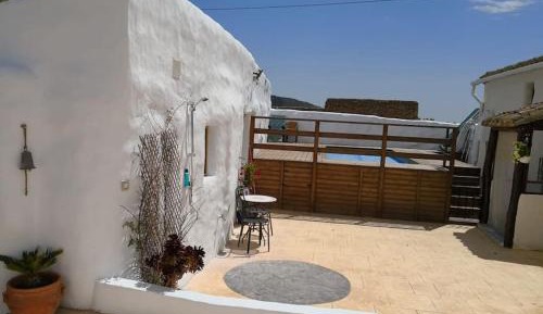 One-Bedroom House