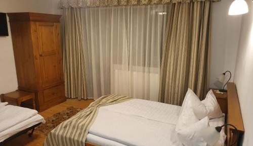 Premium Quadruple Room