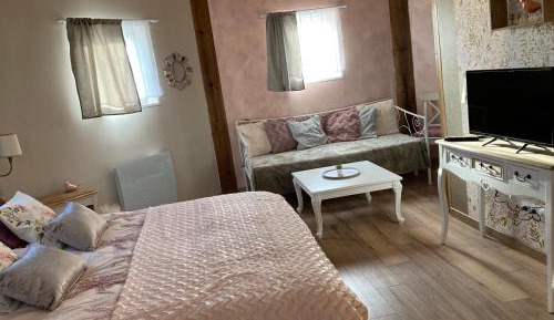 Queen Room with Spa Bath