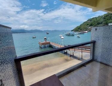 Triple Room with Sea View