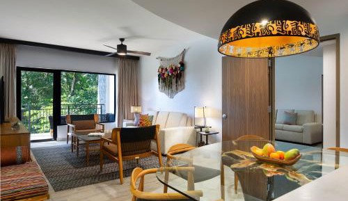1 Bedroom villa with 1 King, Sofa bed, Balcony