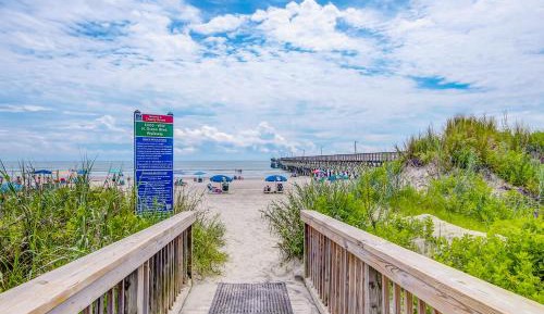 Two Bedroom Apartment 