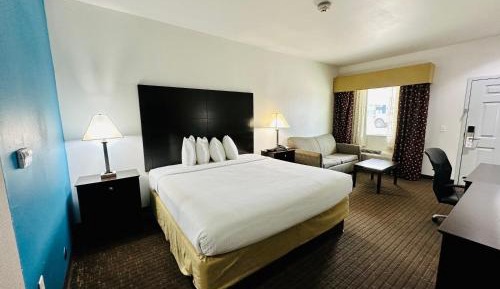 Standard King Room