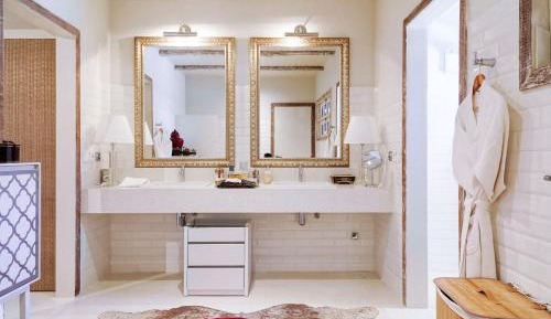 Double Room with Balcony and Sea View