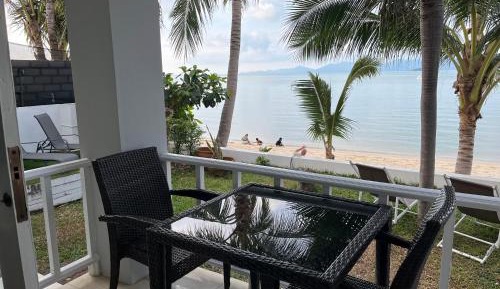 Bungalow - Water Front 
