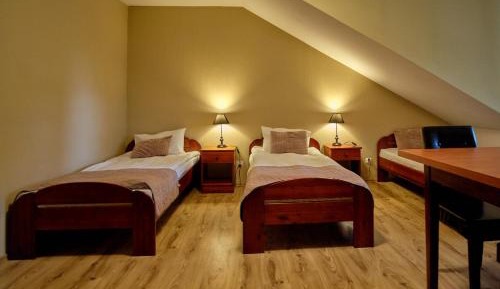 Quadruple Room with Private Bathroom