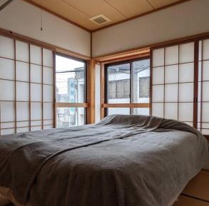 Double Room with Shared Bathroom