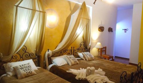 Deluxe Queen Room with Two Queen Beds