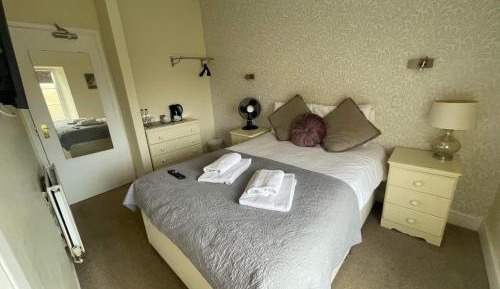 Double Room with Shower
