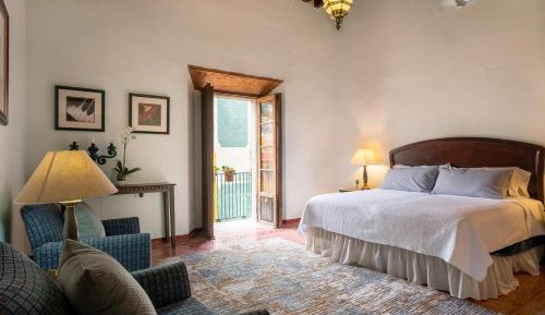 King Room with Balcony
