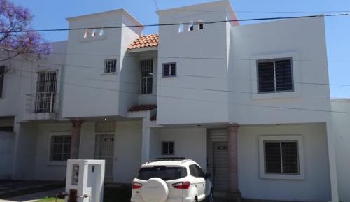 Three-Bedroom Townhouse