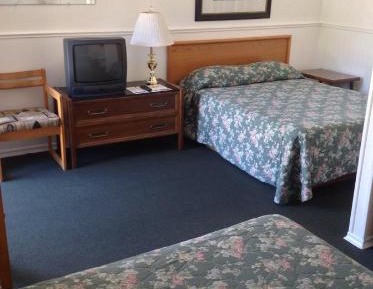 Quadruple Room with Bathroom