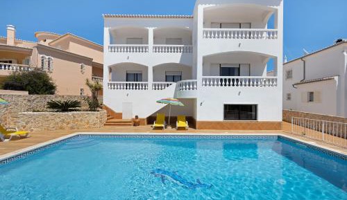 Superior One-Bedroom Apartment with Balcony