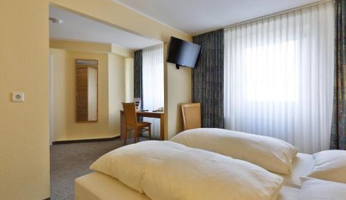 Triple Room - Free City Ticket